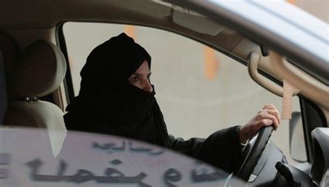 A­r­a­b­a­ ­k­u­l­l­a­n­a­n­ ­S­u­u­d­i­ ­k­a­d­ı­n­ ­1­0­ ­g­ü­n­ ­d­a­h­a­ ­h­a­p­i­s­t­e­ ­-­ ­D­ü­n­y­a­ ­H­a­b­e­r­l­e­r­i­